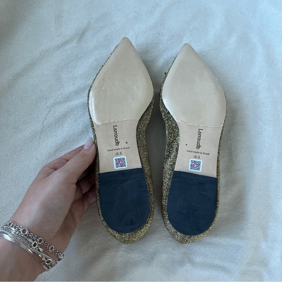 Larroudé Lee Crystal-Embellished Lure Flats in Gold Size 6.5 NWOT - Picture 9 of 9
